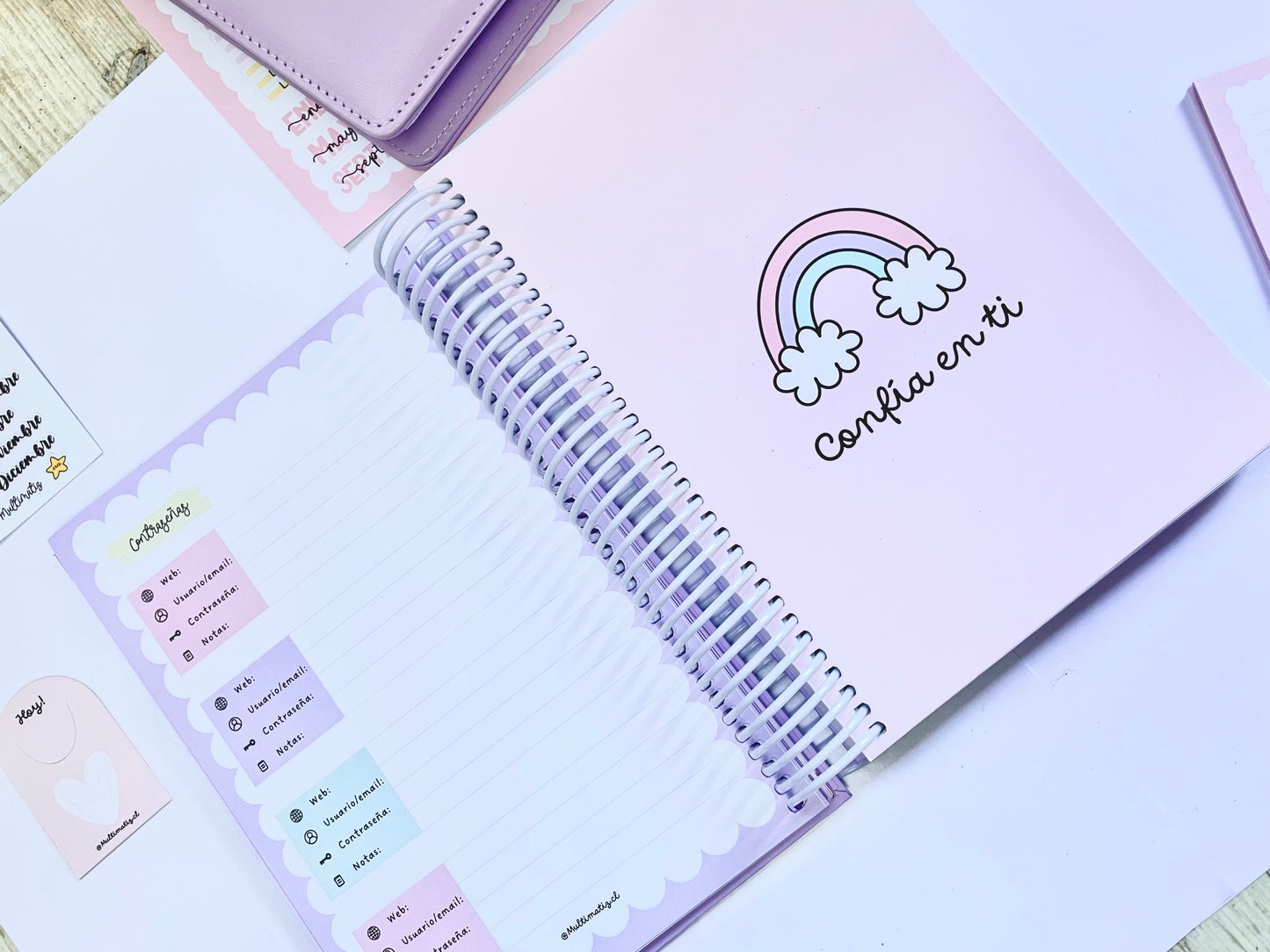 Agenda Flor lila(PREVENTA)