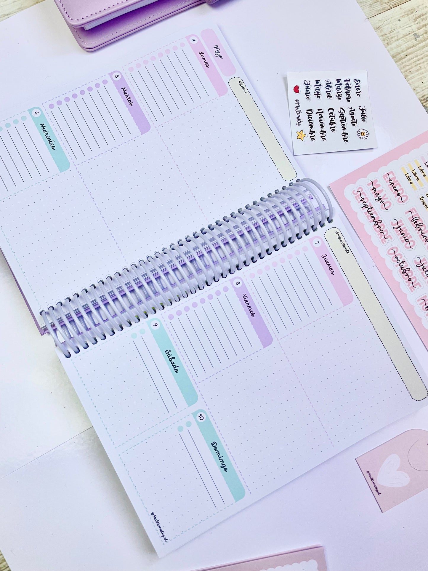 Agenda Flor lila(PREVENTA)